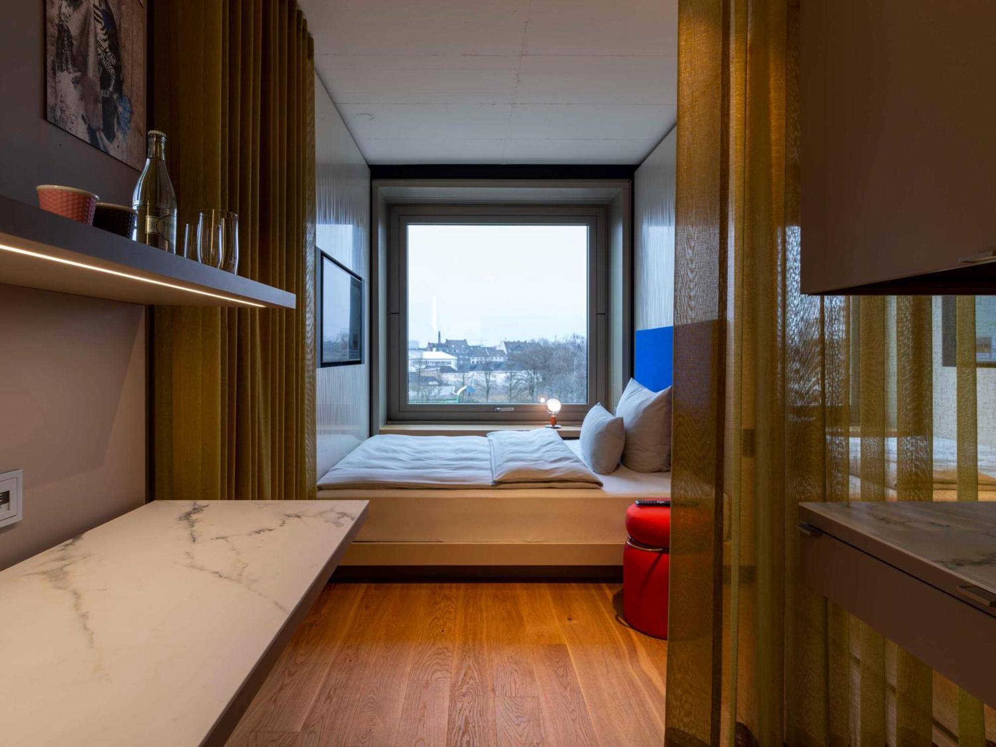 B'Mine Hotel Duesseldorf Exteriör bild